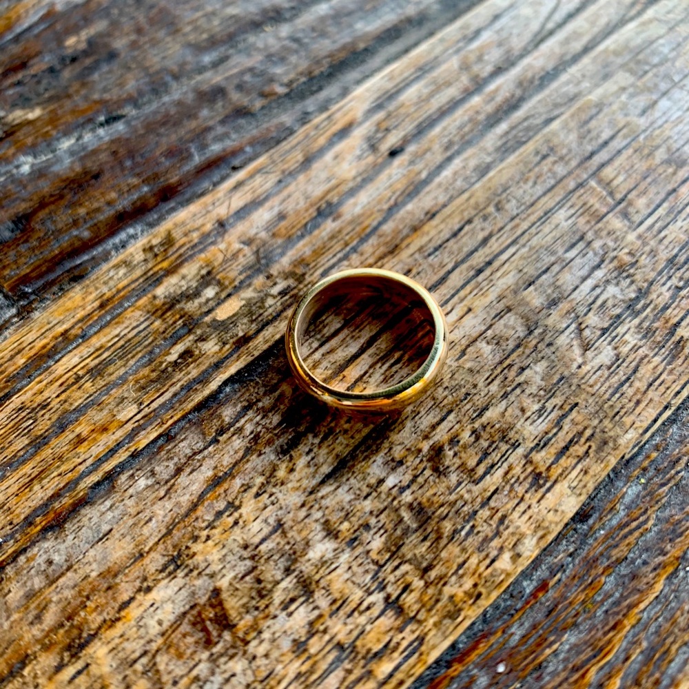 Solid 14k Gold Wedding Brand PRICED to SELL! 💍